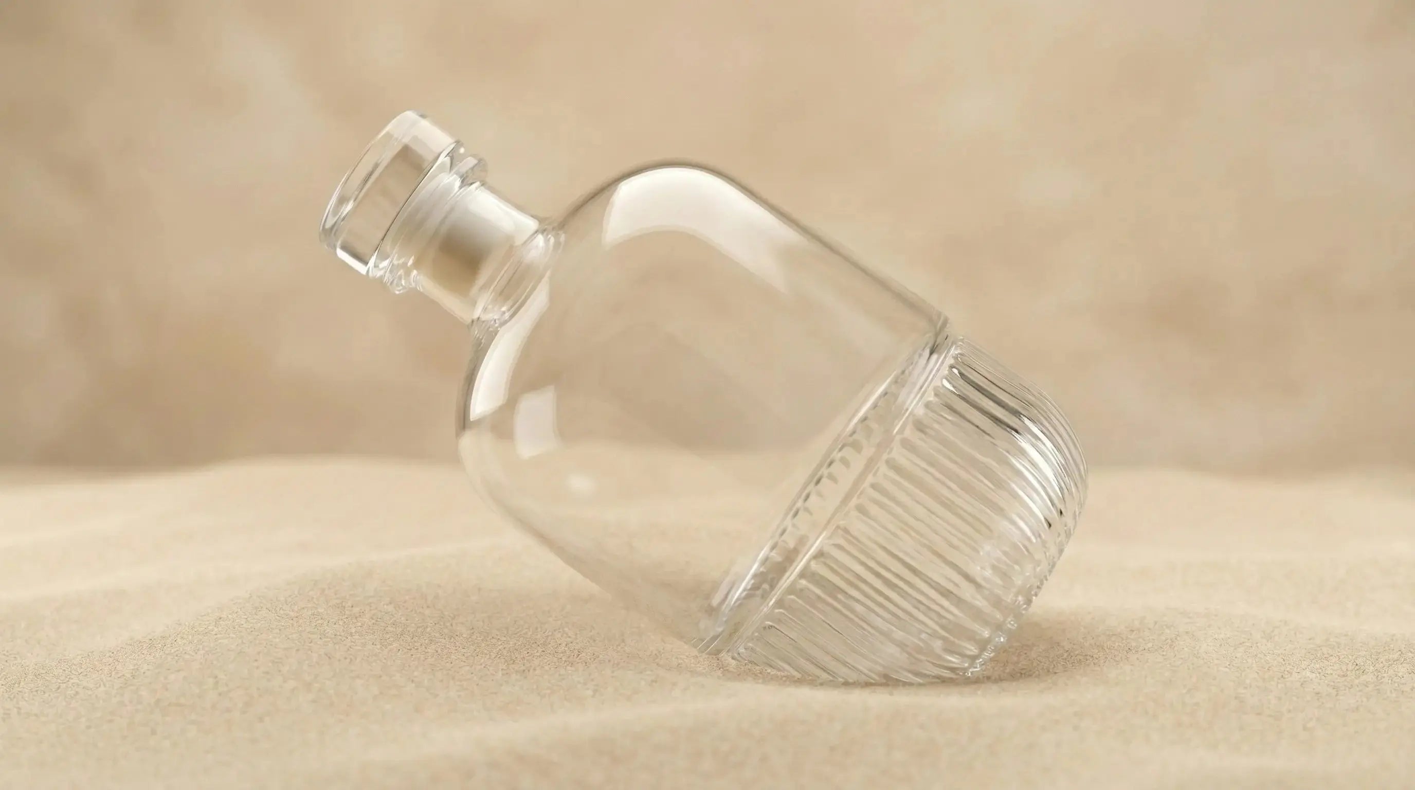Comment choisir sa carafe à eau en verre ? - Chic Bottle