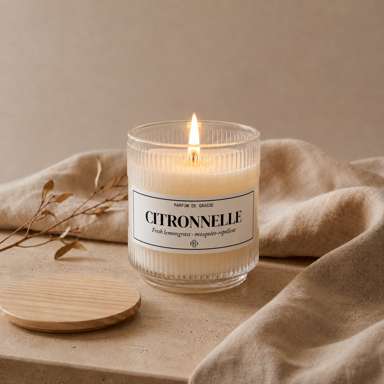 Bougie parfumée Citronnelle - lifestyle - Chic Bottle