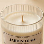Bougie parfumée Jardin Frais- Chic Bottle - Texture Cire