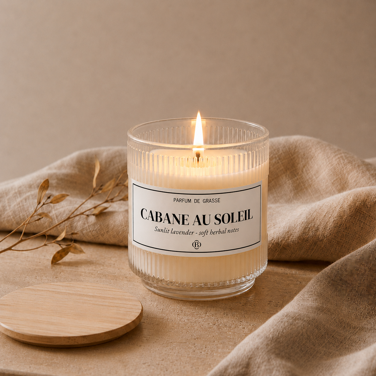 Bougie parfumée cabane au soleil - lifestyle - Chic Bottle